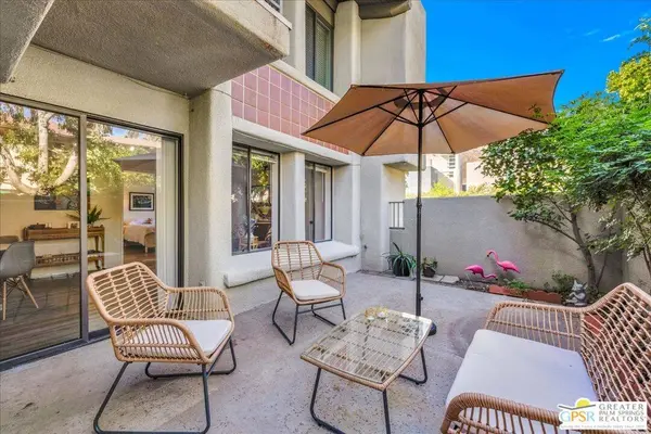 1150 E Amado Rd #17A1, Palm Springs, CA 92262