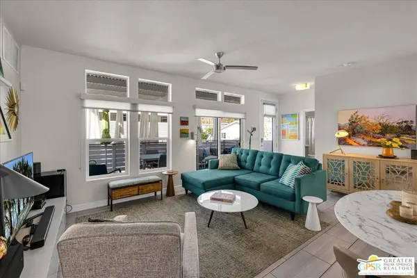 810 Hila Ln, Palm Springs, CA 92264