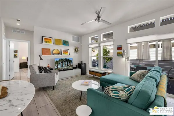 810 Hila Ln, Palm Springs, CA 92264