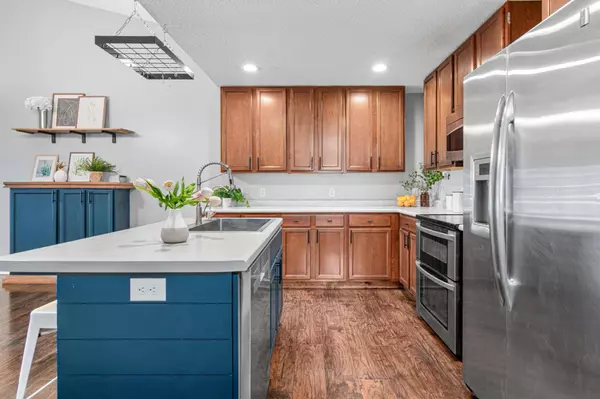 2609 Alpine CT, Monticello, MN 55362