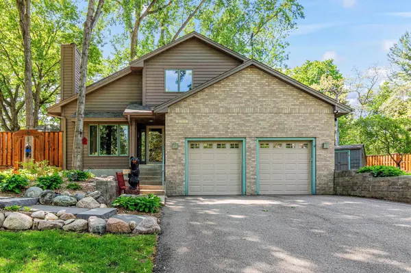 2195 Bayview PL, Orono, MN 55391