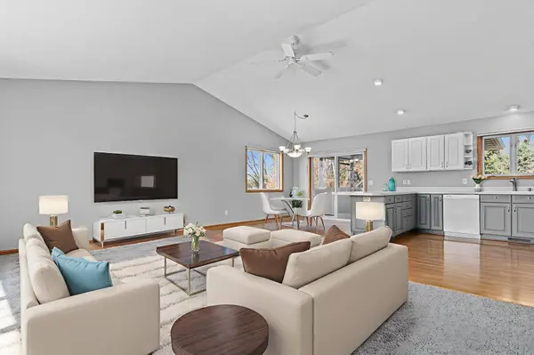 125 Cedar DR S, Lester Prairie, MN 55354