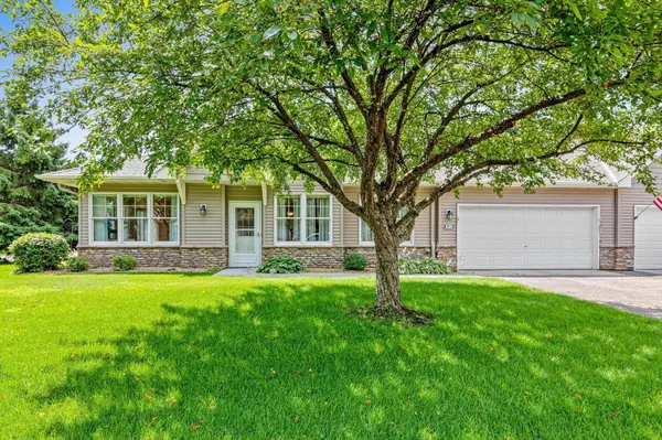 430 Hayes DR #62, Hastings, MN 55033