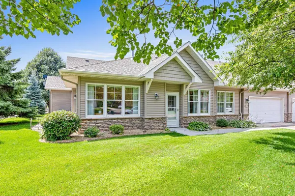 430 Hayes DR #62, Hastings, MN 55033