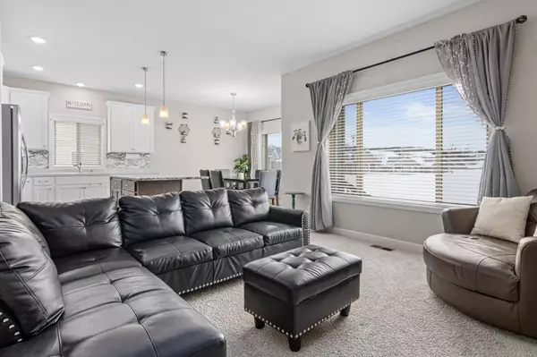 6023 Iris LN, Rockford, MN 55373