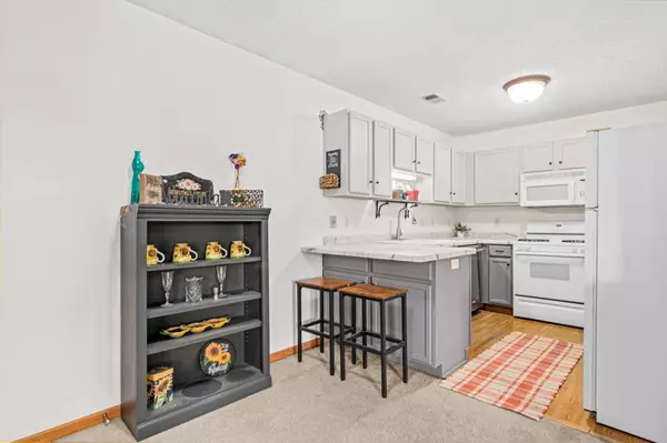 1109 Primrose LN, Waconia, MN 55387