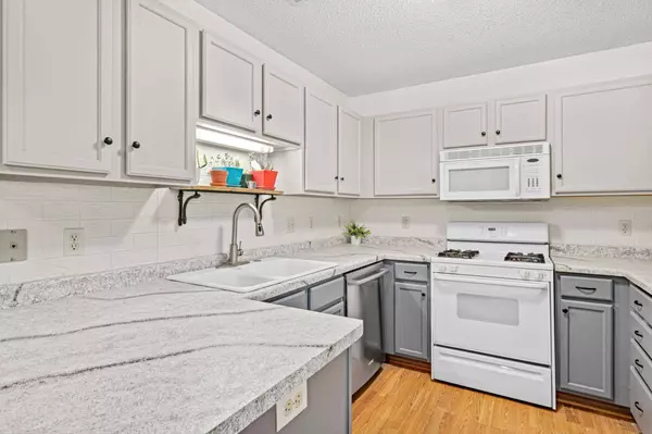 1109 Primrose LN, Waconia, MN 55387