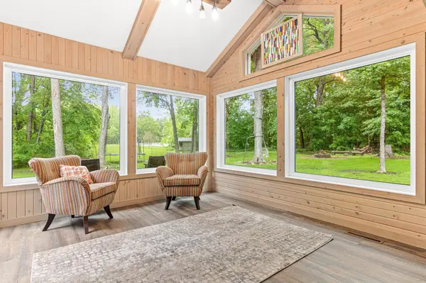 5540 Timber TRL, Maple Plain, MN 55359