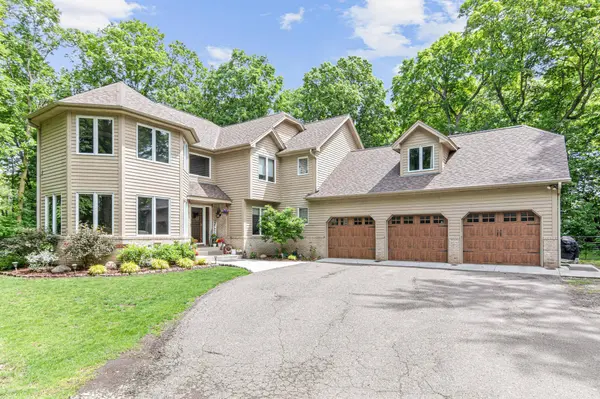 5540 Timber TRL, Maple Plain, MN 55359