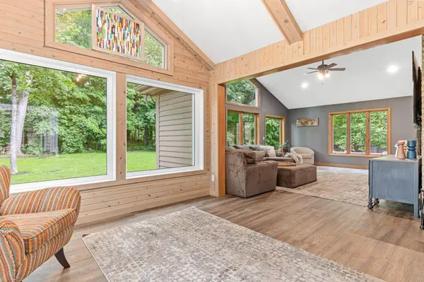 5540 Timber TRL, Maple Plain, MN 55359