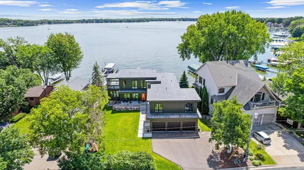 4919 Three Points BLVD, Mound, MN 55364