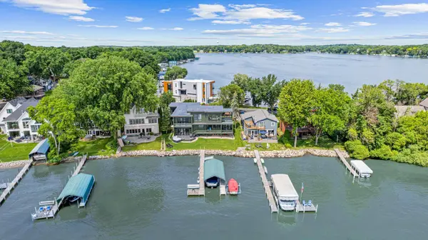 4919 Three Points BLVD, Mound, MN 55364