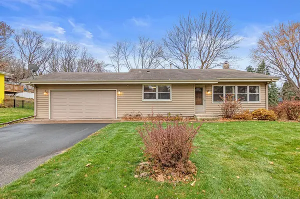 3309 Kent ST SW, Prior Lake, MN 55372