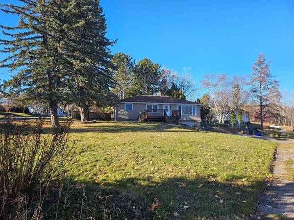 1403 E 8th ST, Duluth, MN 55805