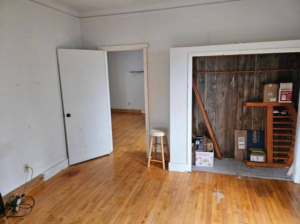 917 E 7th ST, Duluth, MN 55805