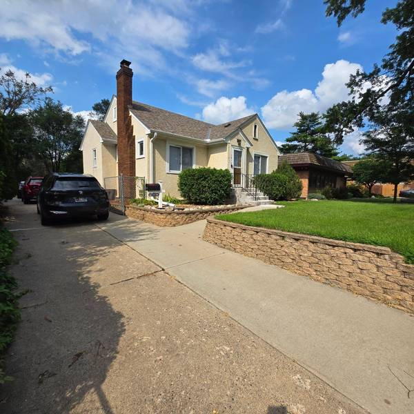 5816 42nd AVE N, Robbinsdale, MN 55422