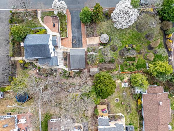 Sayreville, NJ 08872-1902,27 Bailey Pl