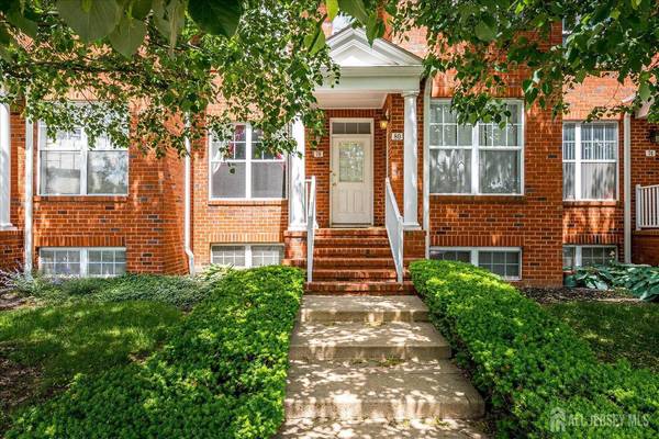 78 Central AVE #49, Metuchen, NJ 08840