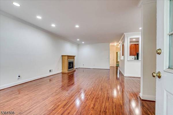 78 Central Ave, Metuchen Boro, NJ 08840