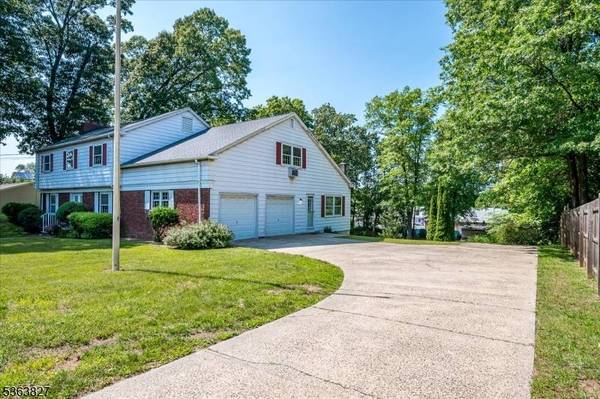 730 Old Post Rd, Edison Twp., NJ 08817