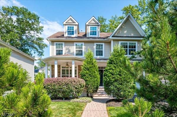 26 Kentnor St, Metuchen Boro, NJ 08840