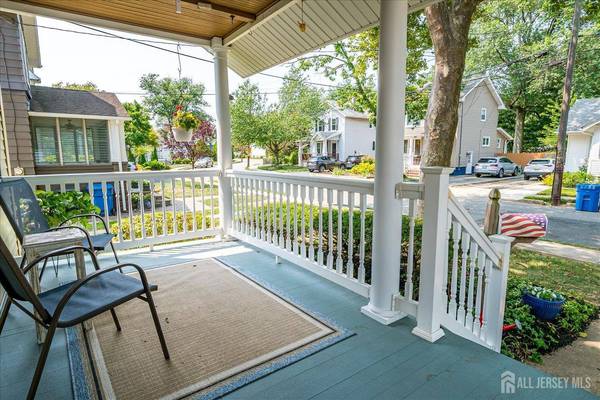 48 Charles ST, Metuchen, NJ 08840