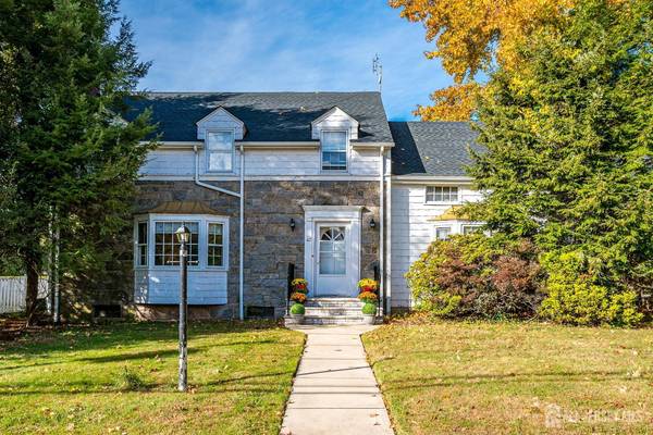 47 Clive ST, Metuchen, NJ 08840