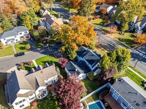 47 Clive St, Metuchen Boro, NJ 08840