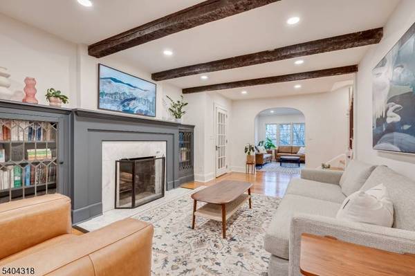 143 Lake Ave, Metuchen Boro, NJ 08840