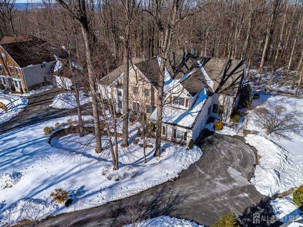 35 Stonewall CIR, Princeton, NJ 08540