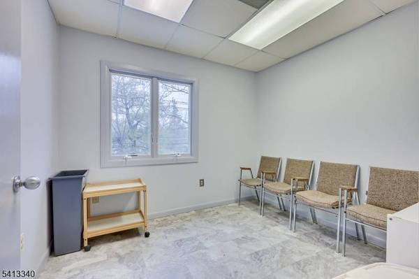 11 Clyde Rd, Franklin Twp., NJ 08873