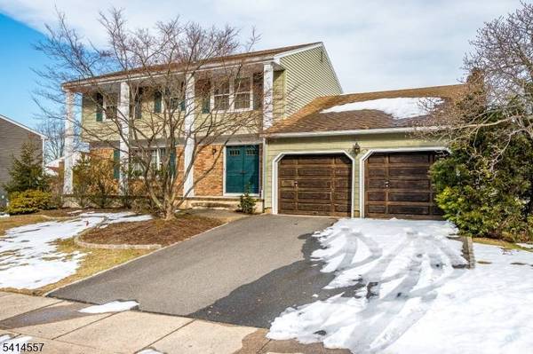 34 Stratford Cir, Edison Twp., NJ 08820