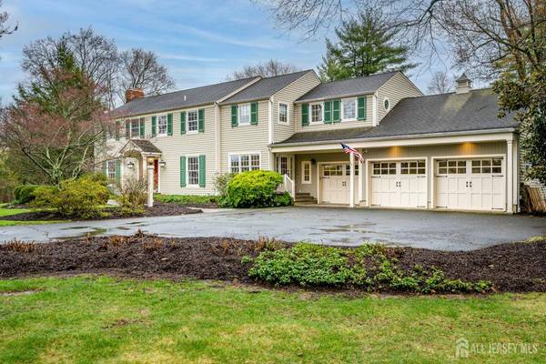 43 Van Kirk RD, Princeton, NJ 08540