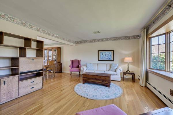 345 Clinton AVE, North Plainfield, NJ 07063