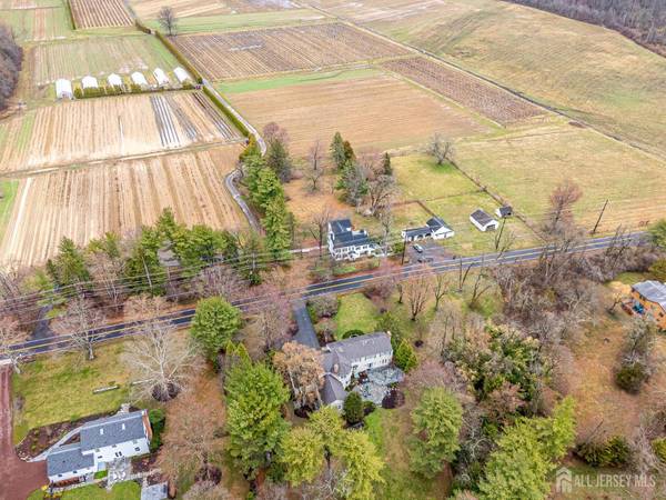 43 Van Kirk RD, Princeton, NJ 08540