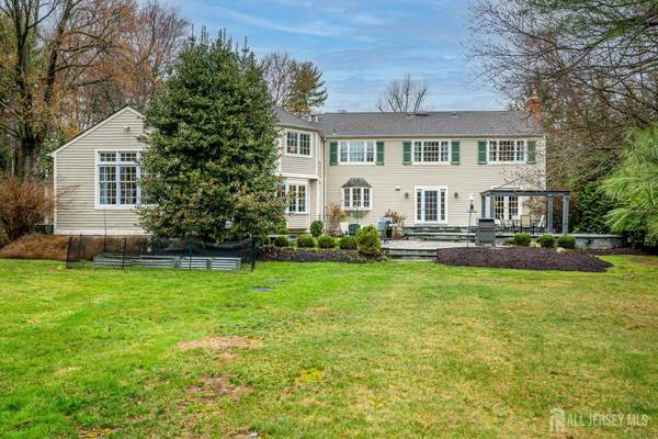 43 Van Kirk RD, Princeton, NJ 08540