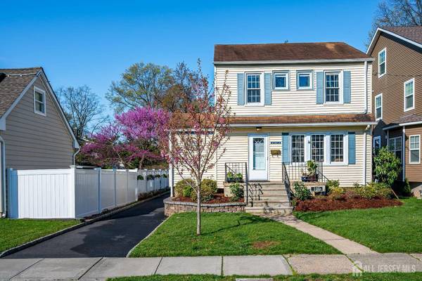 121 Columbia AVE, Metuchen, NJ 08840