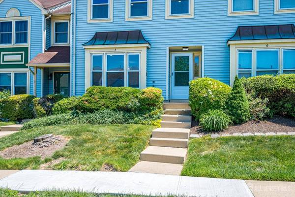 5 Heritage SQ, Sayreville, NJ 08872