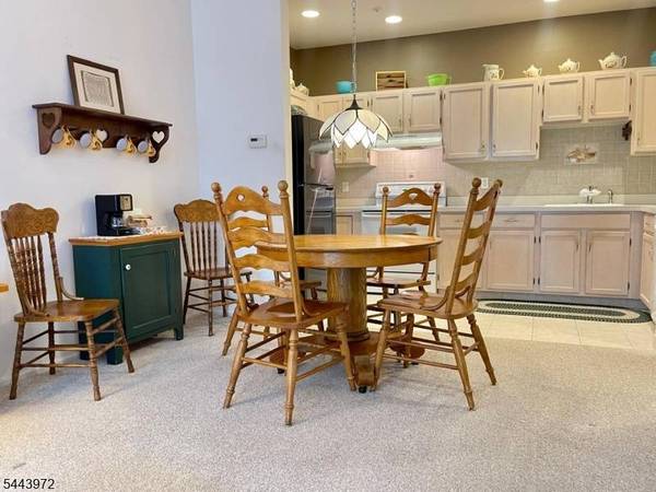 7215 Richmond Rd, West Milford Twp., NJ 07480