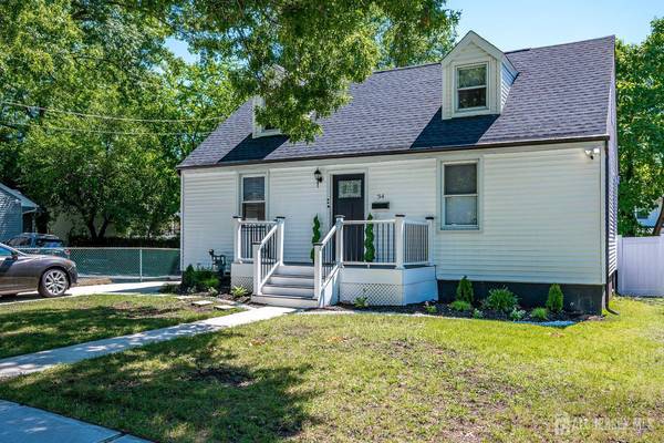 34 James PL, Metuchen, NJ 08840