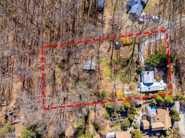 16 Skytop Rd, Lebanon Twp., NJ 07865