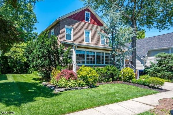23 Rose St, Metuchen Boro, NJ 08840