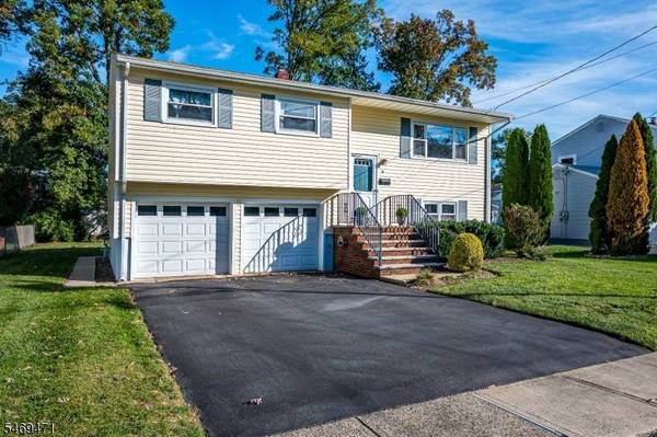 6 Sheffield Pl, Metuchen Boro, NJ 08840