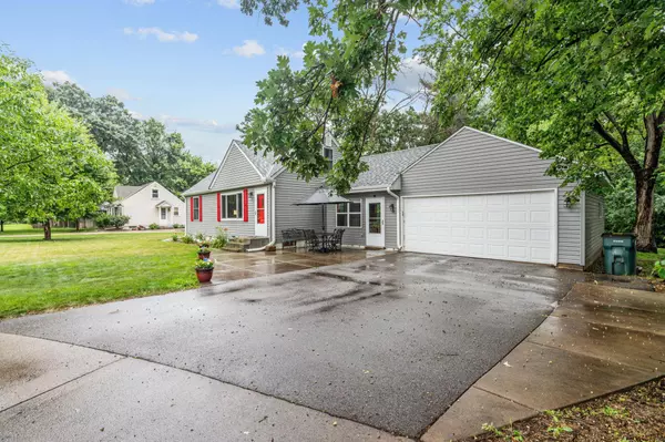 10221 Flamingo ST NW, Coon Rapids, MN 55433