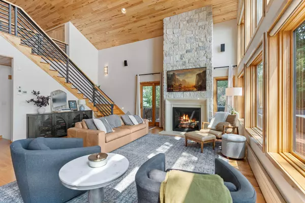 2112 Lake Pulaski DR, Buffalo, MN 55313