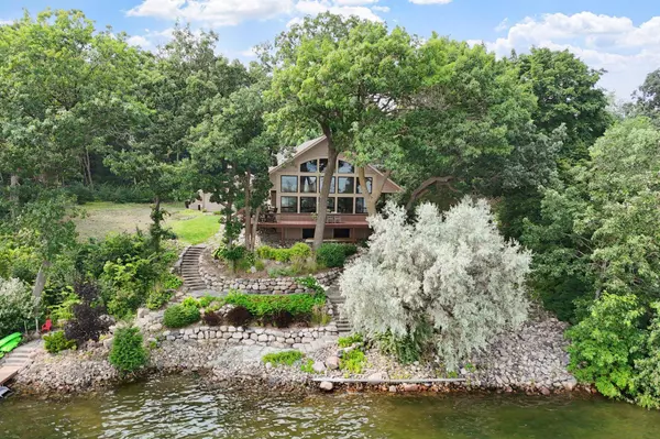 2112 Lake Pulaski DR, Buffalo, MN 55313