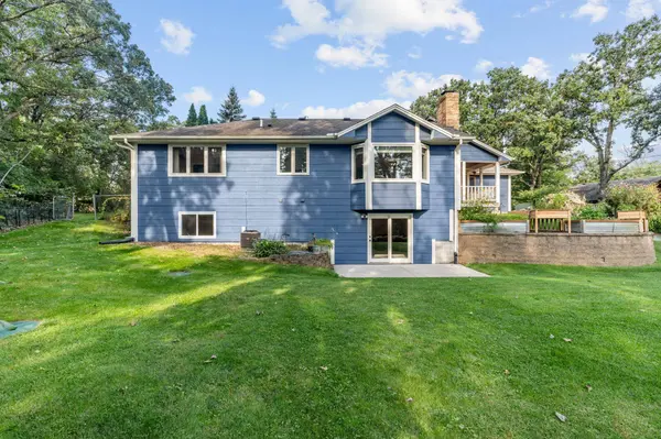 16077 N Enchanted DR NW, Andover, MN 55304