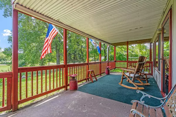 4614 56th ST SW, Waverly, MN 55390