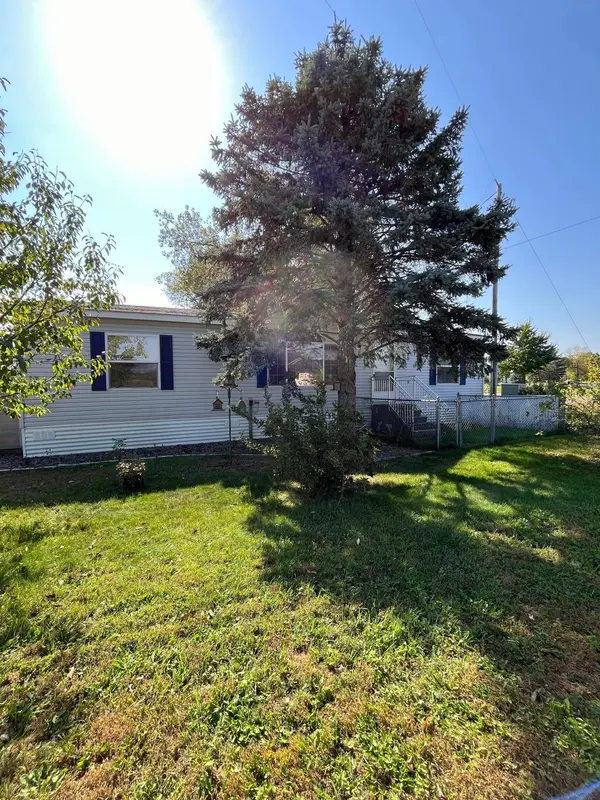 11858 Holasek AVE SE, Becker, MN 55308