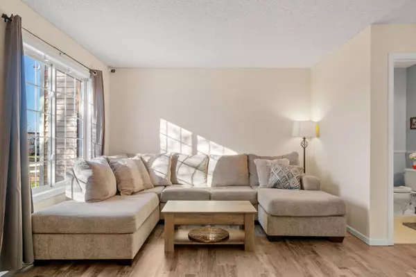 7400 147th LN NW, Ramsey, MN 55303